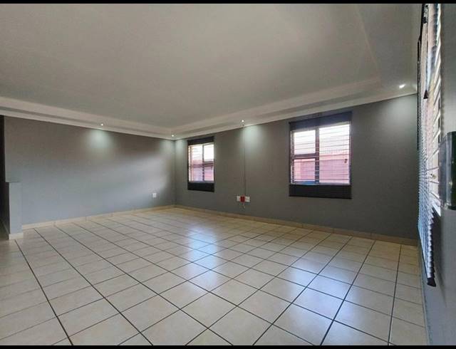 BUSINESS PROPERTY TO RENT IN MTHATHA CENTRAL